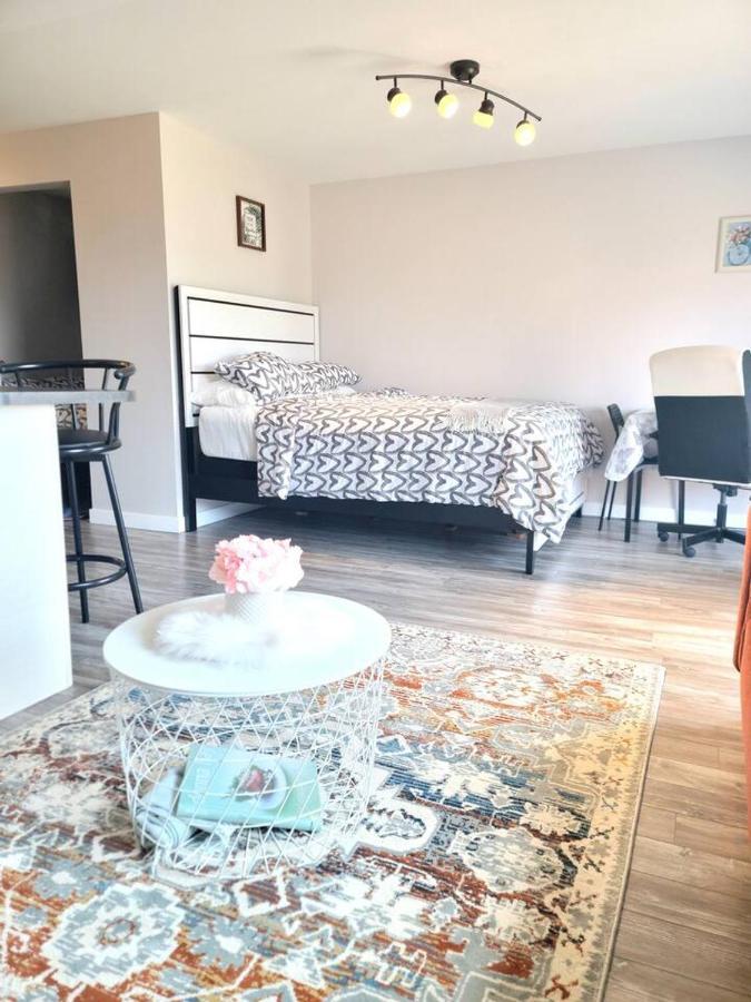וויניפג Cozy Private Suite מראה חיצוני תמונה