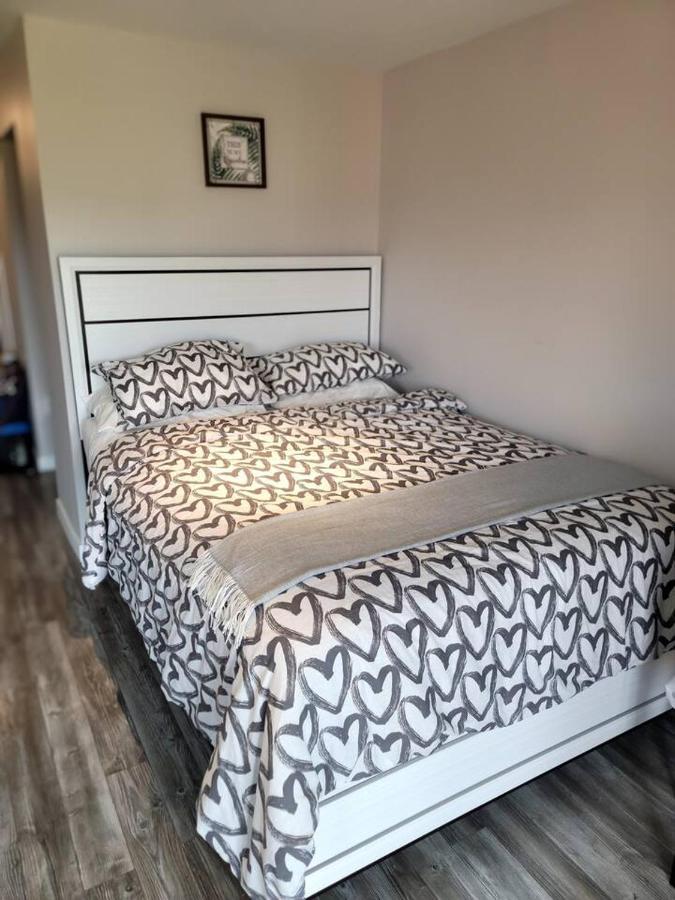 וויניפג Cozy Private Suite מראה חיצוני תמונה