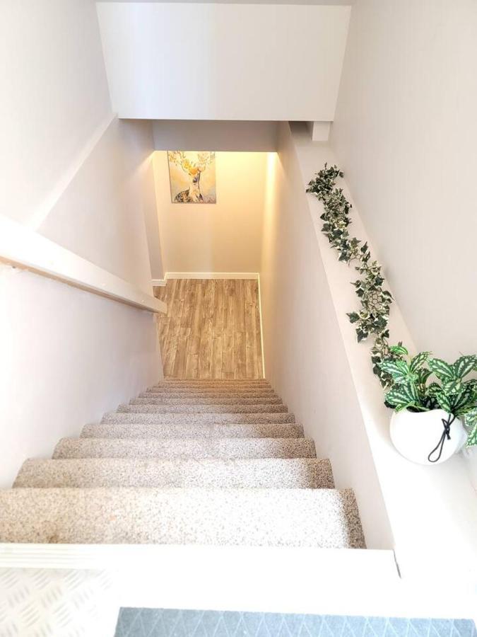 וויניפג Cozy Private Suite מראה חיצוני תמונה